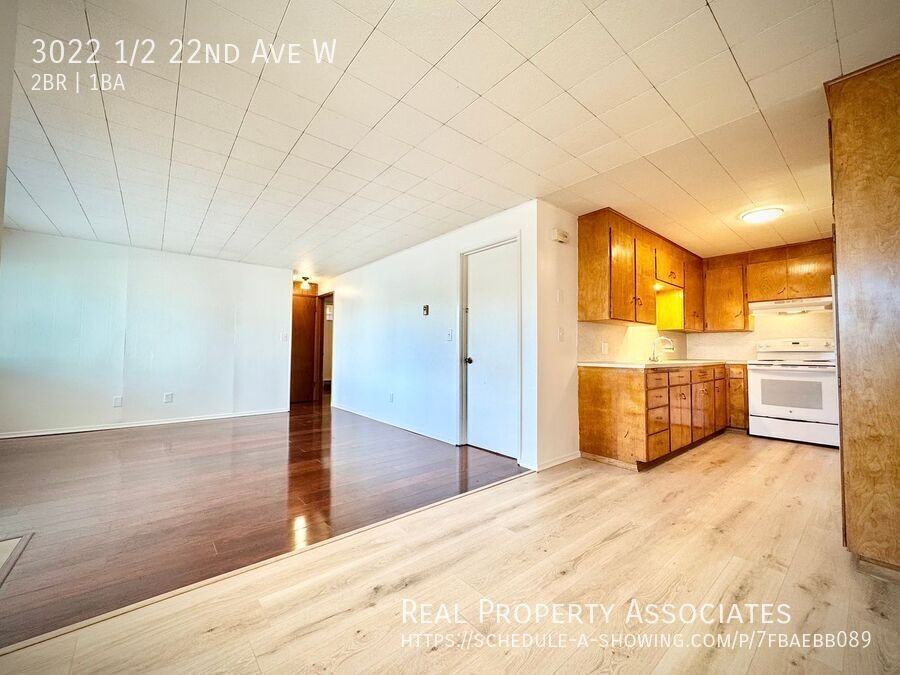 3022 1/2 22nd Ave W #3022 - Photo 6 of 19