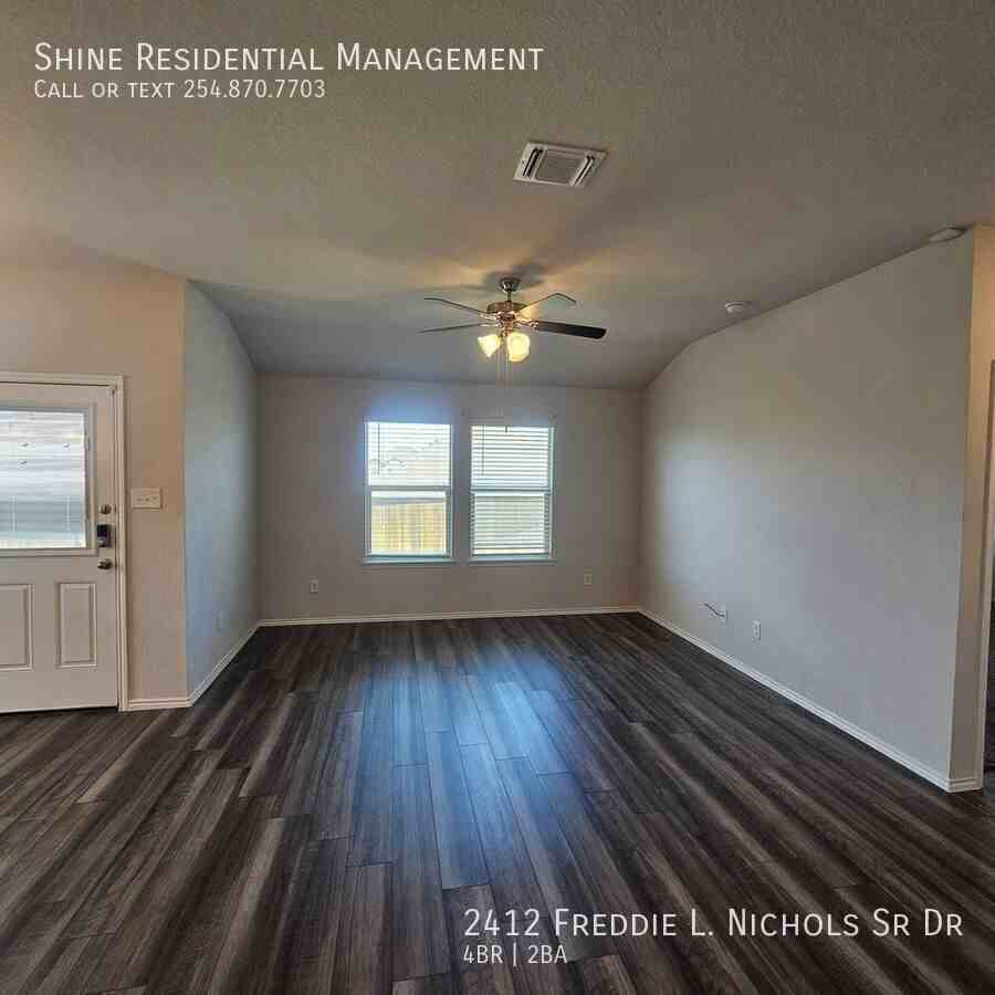 2412 Freddie L. Nichols Sr. Dr - Photo 2 of 13