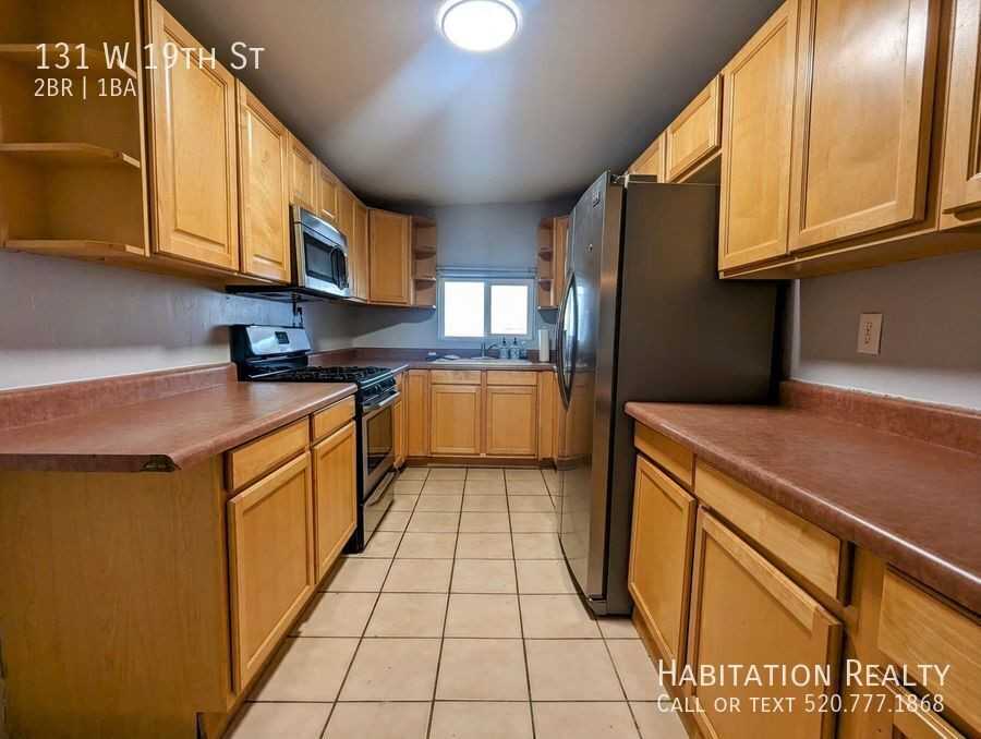 131 W 19th St - Photo 2 of 16
