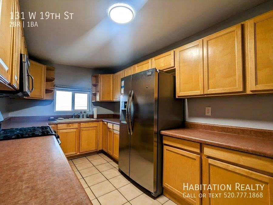 131 W 19th St - Photo 3 of 16