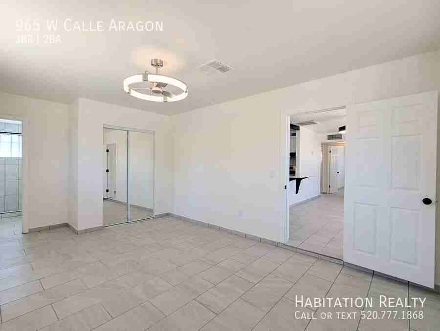 965 W Calle Aragon - Photo 6 of 21