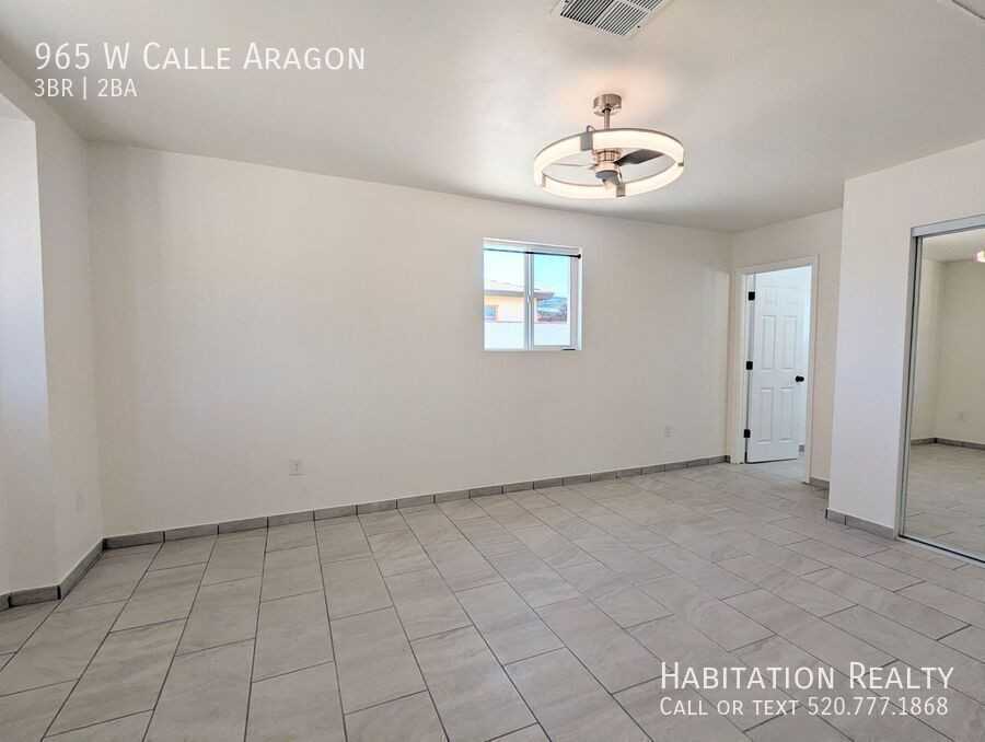 965 W Calle Aragon - Photo 7 of 21