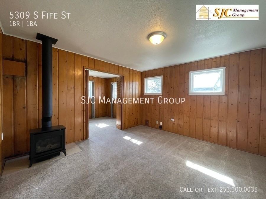 5309 S Fife St - Photo 6 of 11
