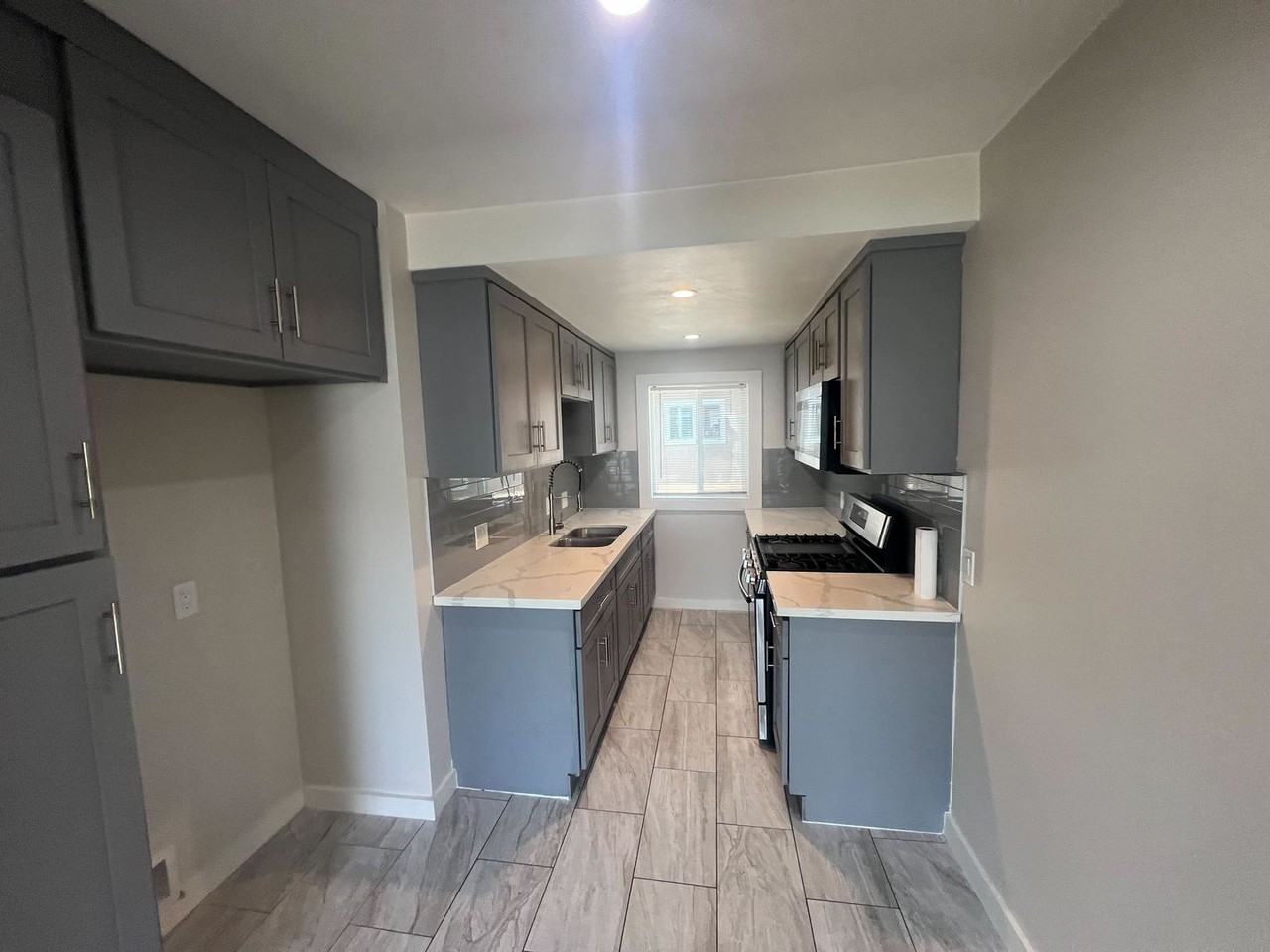 NEO 7370 - Photo 6 of 50