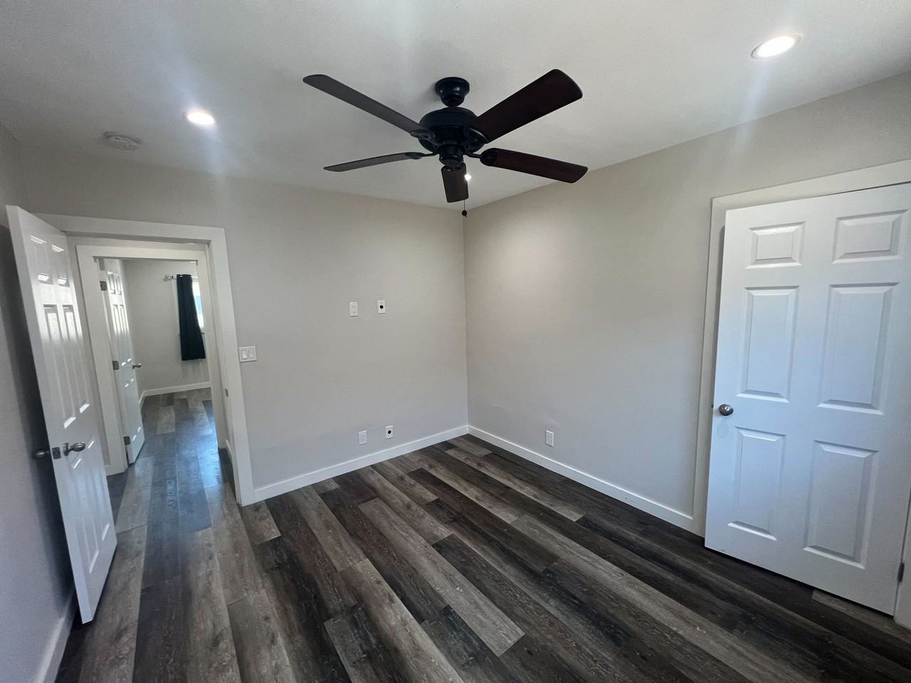 NEO 7370 - Photo 7 of 50