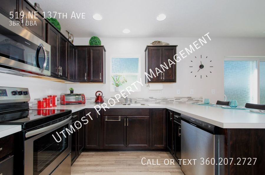 519 Ne 137th Ave - Photo 5 of 13