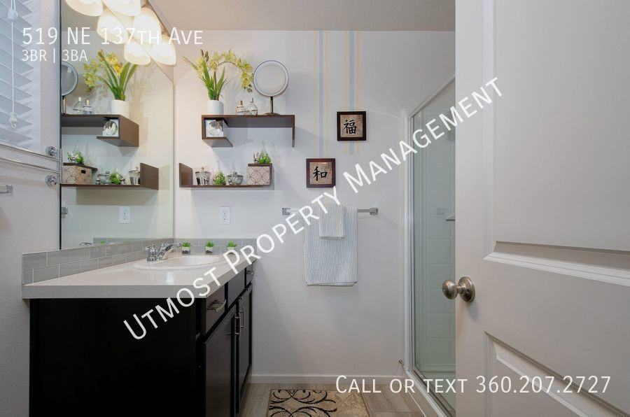 519 Ne 137th Ave - Photo 6 of 13