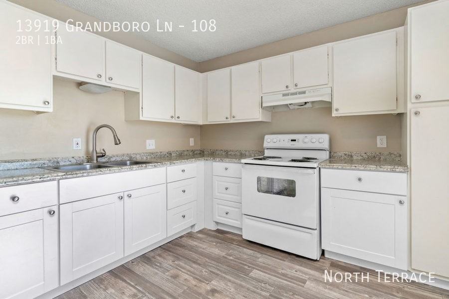 13919 Grandboro Ln #108 - Photo 7 of 21