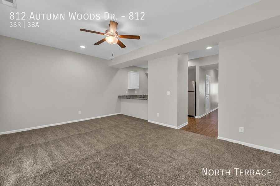 812 Autumn Woods Dr #812 - Photo 7 of 35