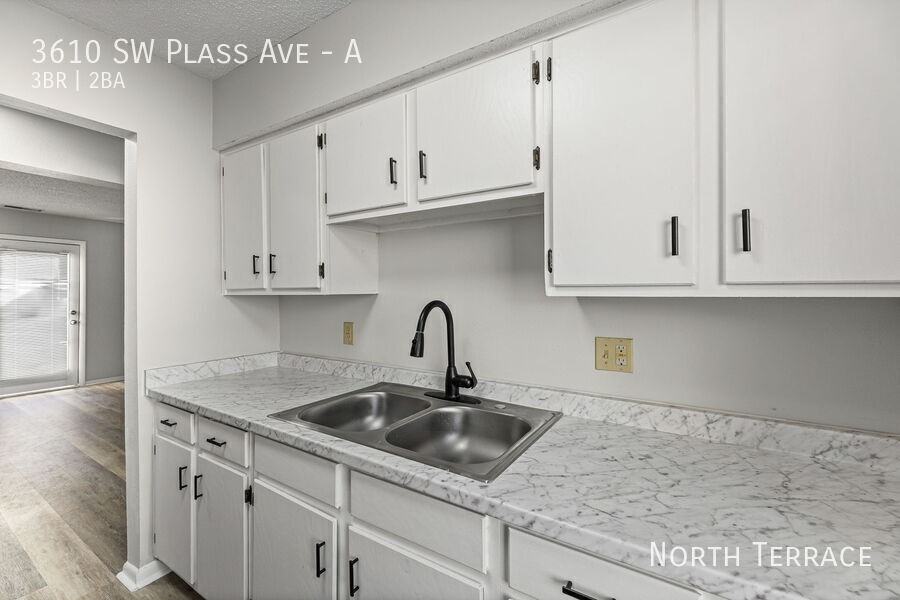 3610 Sw Plass Ave #A - Photo 6 of 28