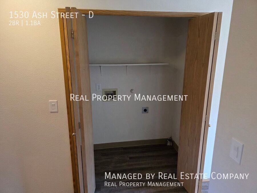 1530 Ash St #D - Photo 7 of 17