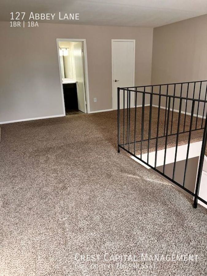 1043 Scarborough Ct #K3 - Photo 3 of 9