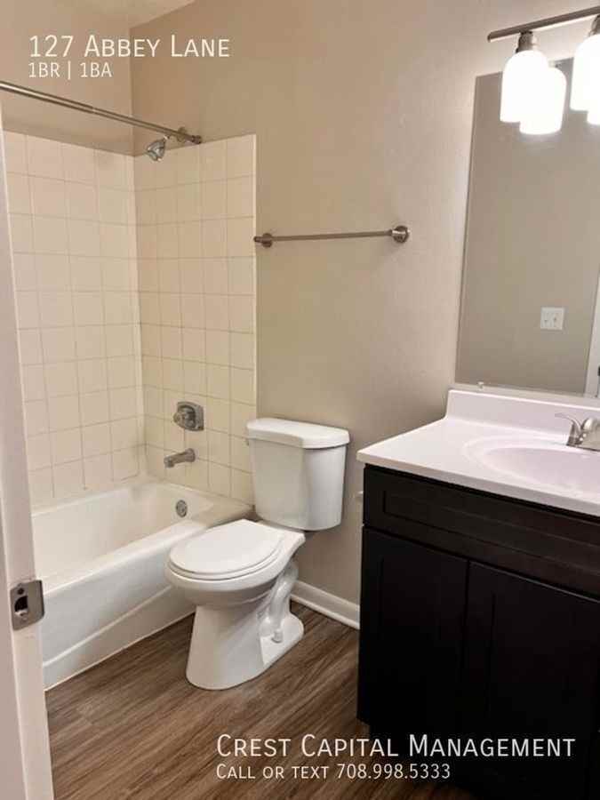 1043 Scarborough Ct #K3 - Photo 4 of 9