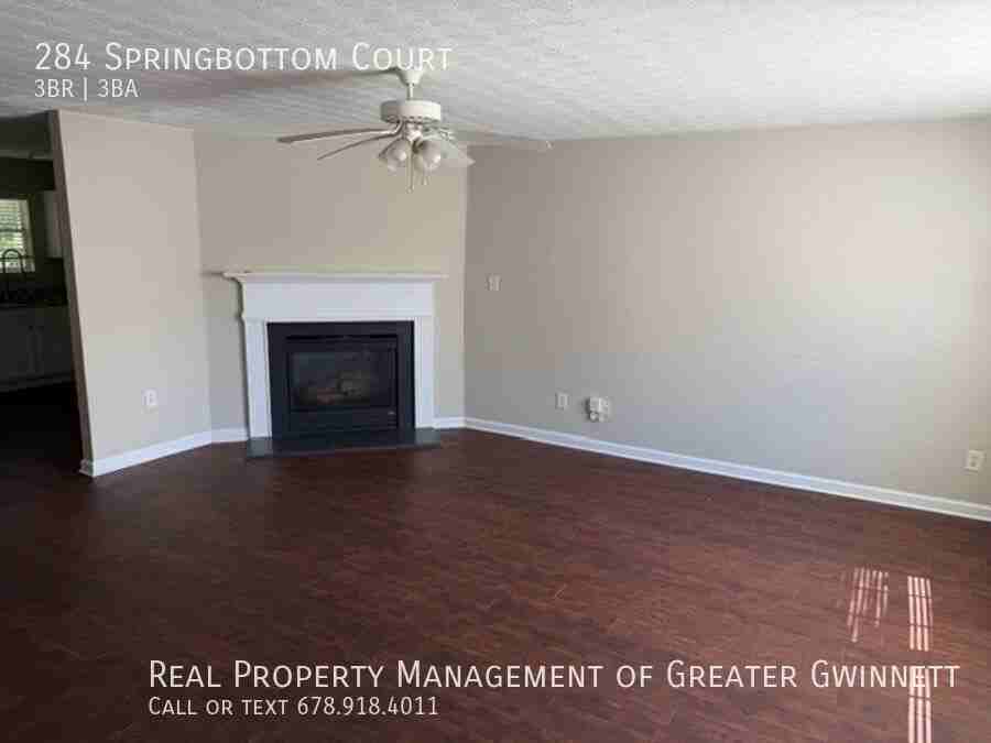 284 Springbottom Ct - Photo 2 of 12