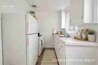 1350 N Citrus Ave #10 - Photo 1 of 1