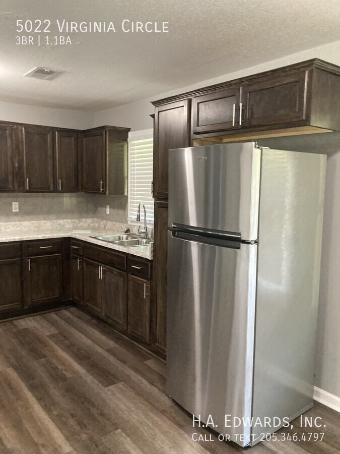 5022 Virginia Cir - Photo 3 of 42