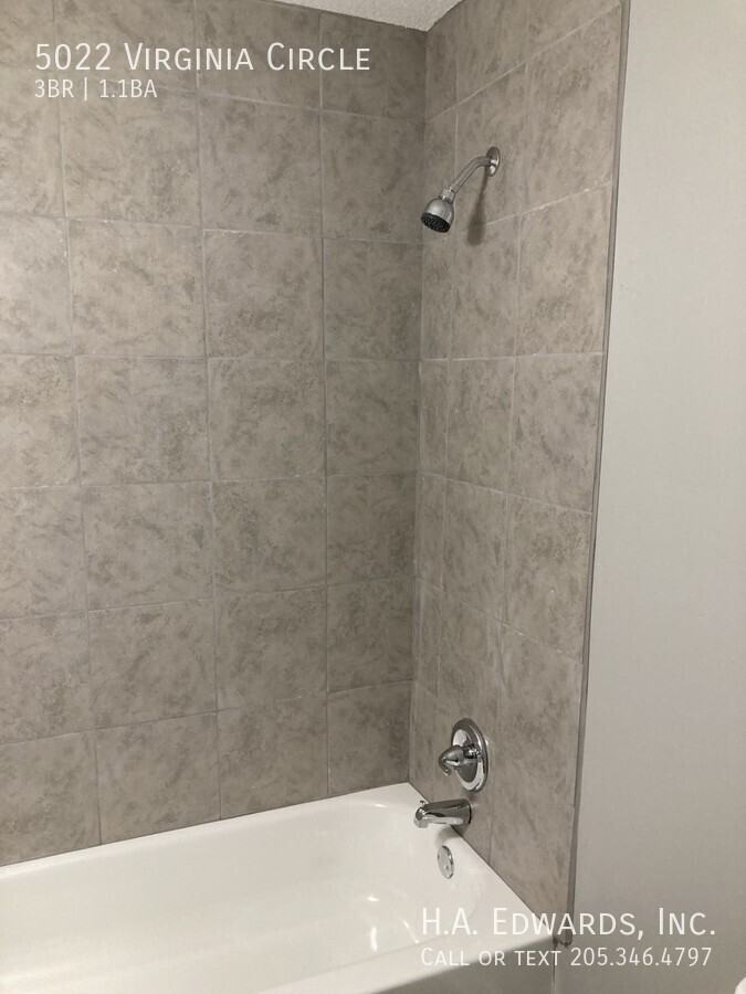 5022 Virginia Cir - Photo 4 of 42