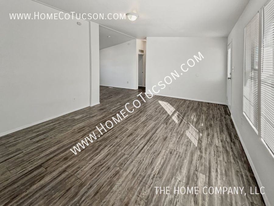 3171 W Jusnic Cir - Photo 6 of 33