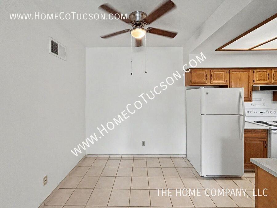 5750 N Camino Esplendora #109 - Photo 4 of 23