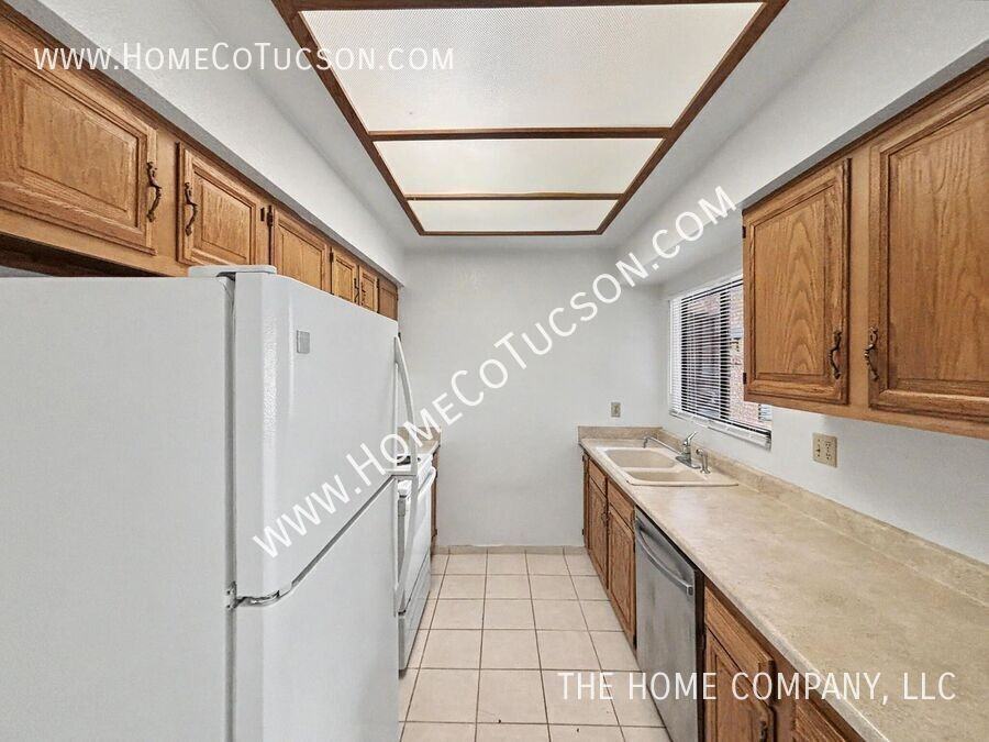 5750 N Camino Esplendora #109 - Photo 5 of 23