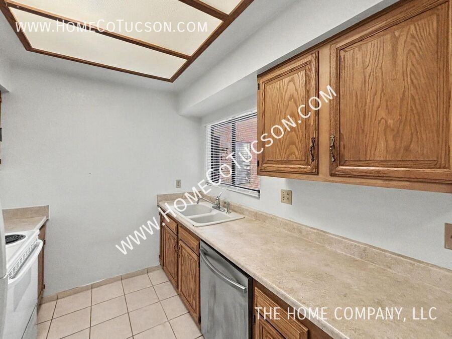5750 N Camino Esplendora #109 - Photo 7 of 23