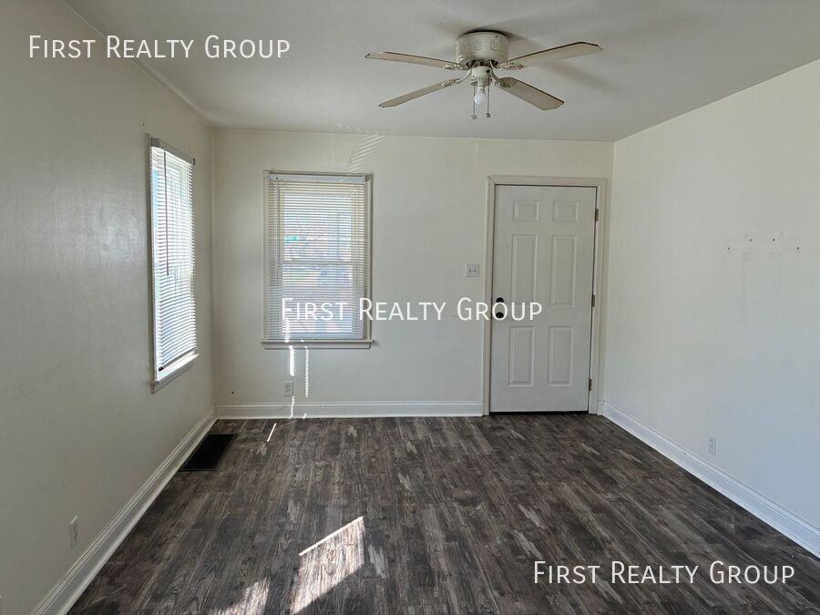 714 Nordale Ave - Photo 2 of 6