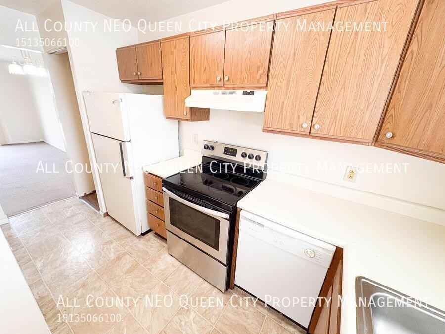 2745 Brookshire Ln - Photo 5 of 24