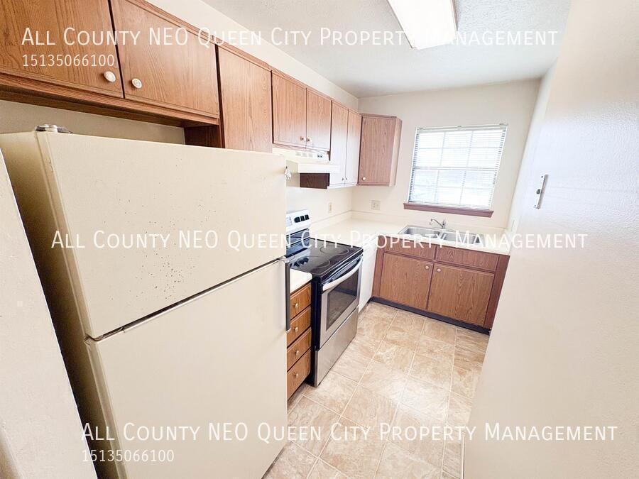 2745 Brookshire Ln - Photo 6 of 24