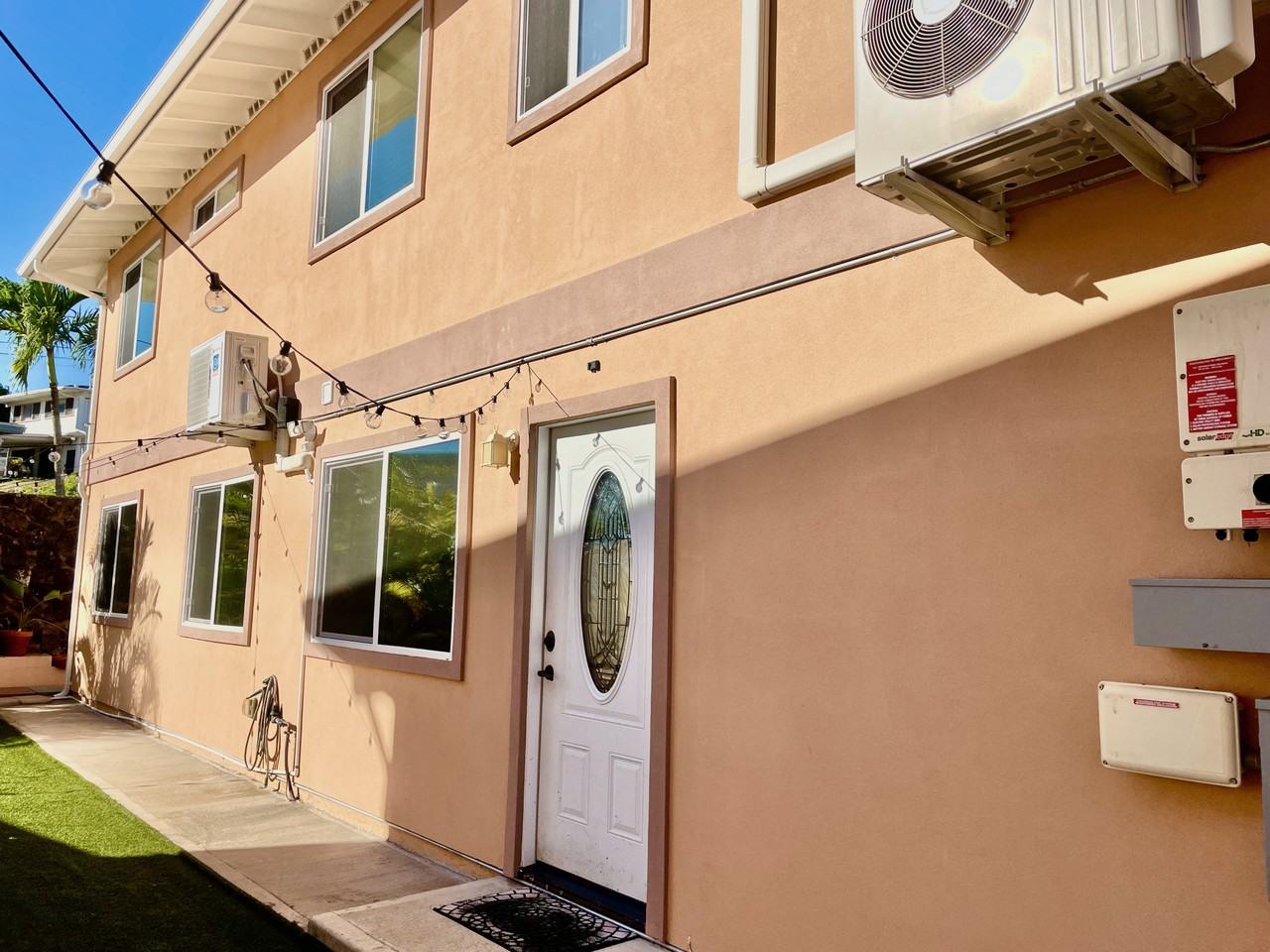 1310 Maalahi St #NA - Photo 5 of 9