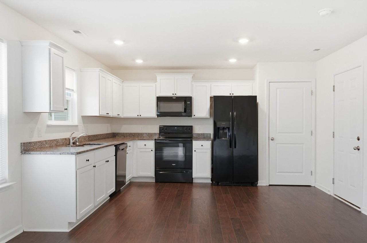 575 Cox Hollow Rd #NA - Photo 4 of 28