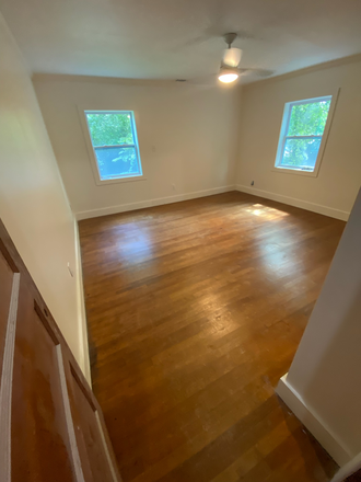 1037 Belhaven St #NA - Photo 4 of 6