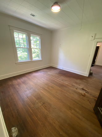 1037 Belhaven St #NA - Photo 5 of 6