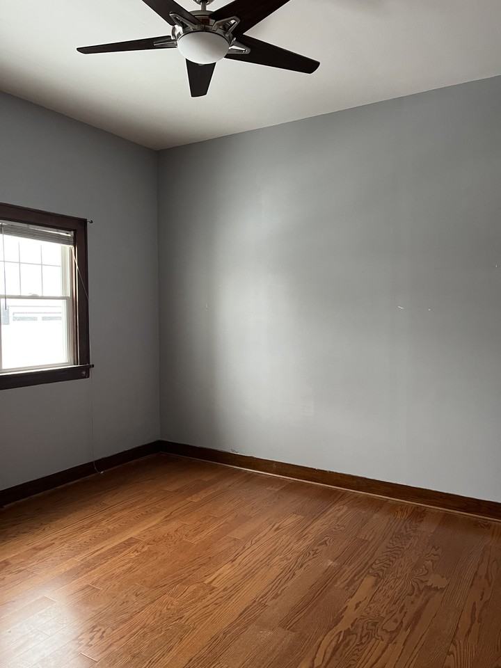 518 S 8th St #1 - Photo 4 of 6