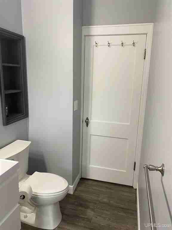 518 S 8th St #1 - Photo 5 of 6