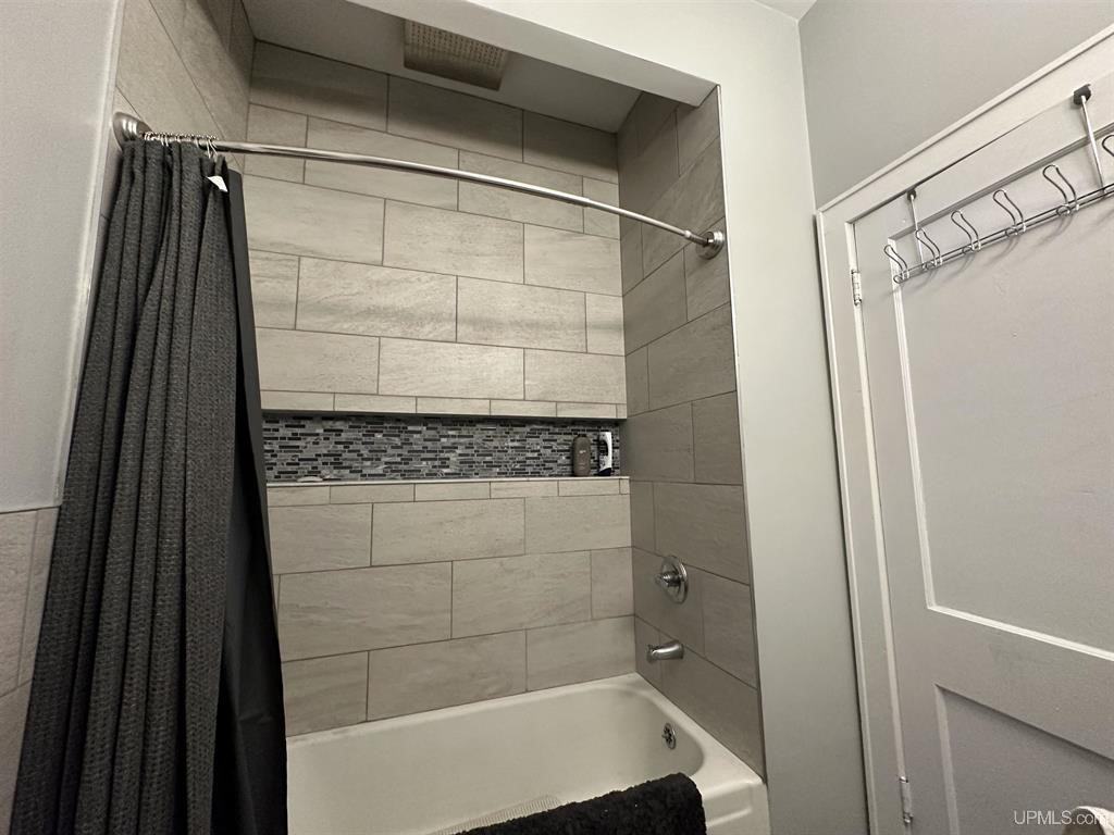 518 S 8th St #1 - Photo 6 of 6