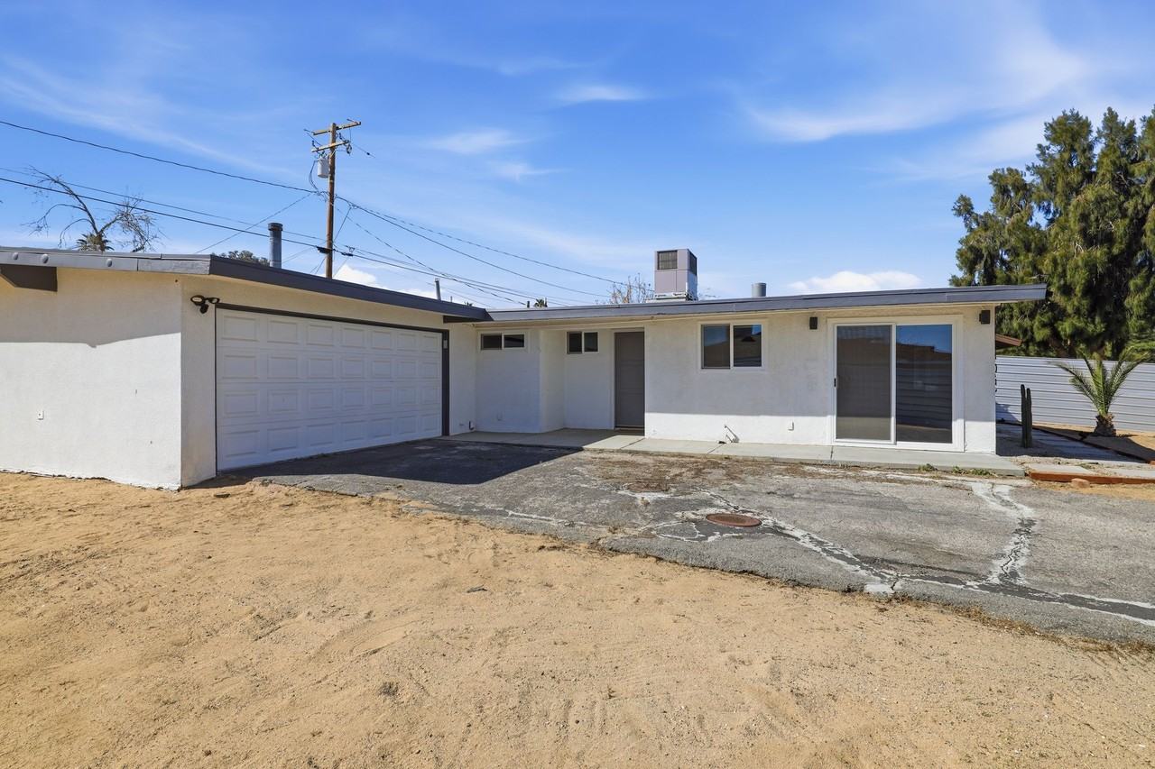 61495 La Jolla Dr #NA - Photo 3 of 26