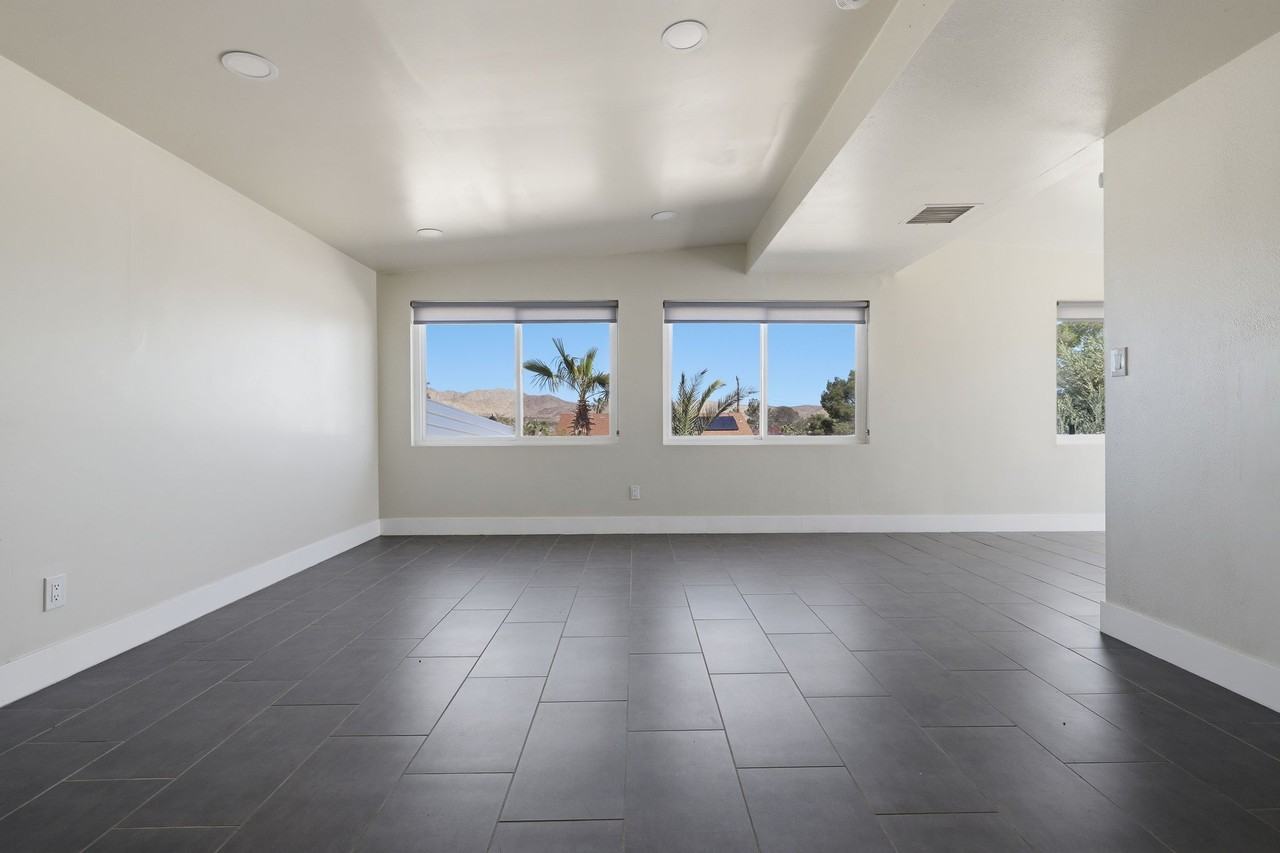 61495 La Jolla Dr #NA - Photo 4 of 26