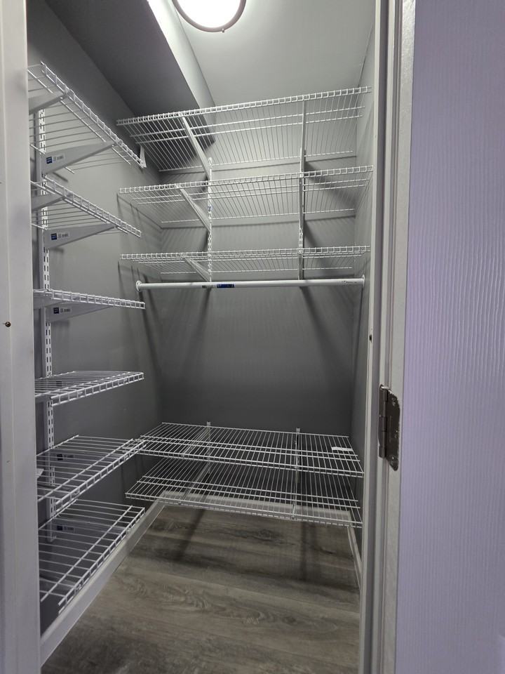 105 Walnut Ave #2 - Photo 3 of 11