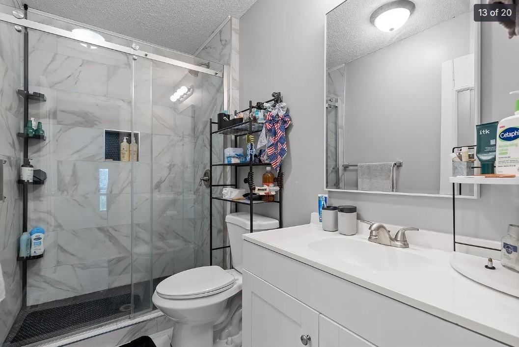 3222 Joselin Ln #B - Photo 6 of 8