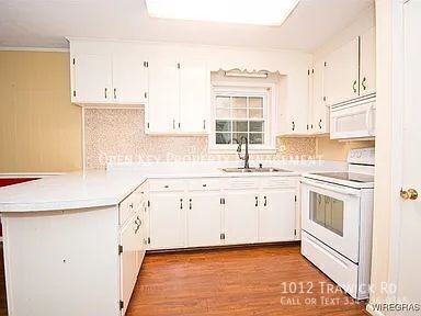 1012 Trawick Rd - Photo 4 of 42