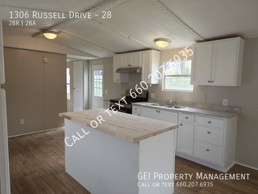 1306 Russell Dr #28 - Photo 7 of 9