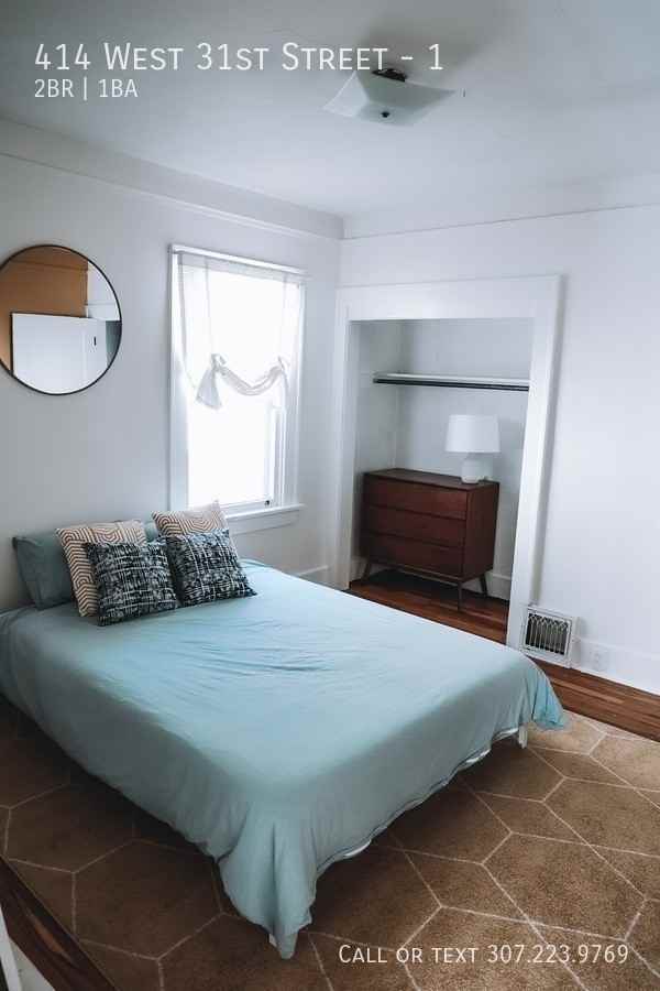 414 W 31st St #1 - Photo 2 of 8