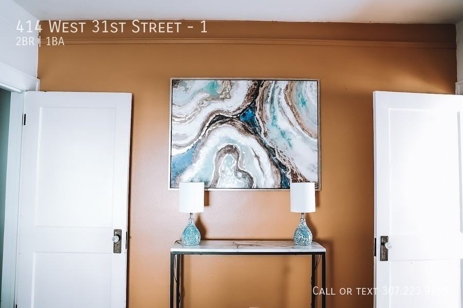 414 W 31st St #1 - Photo 3 of 8