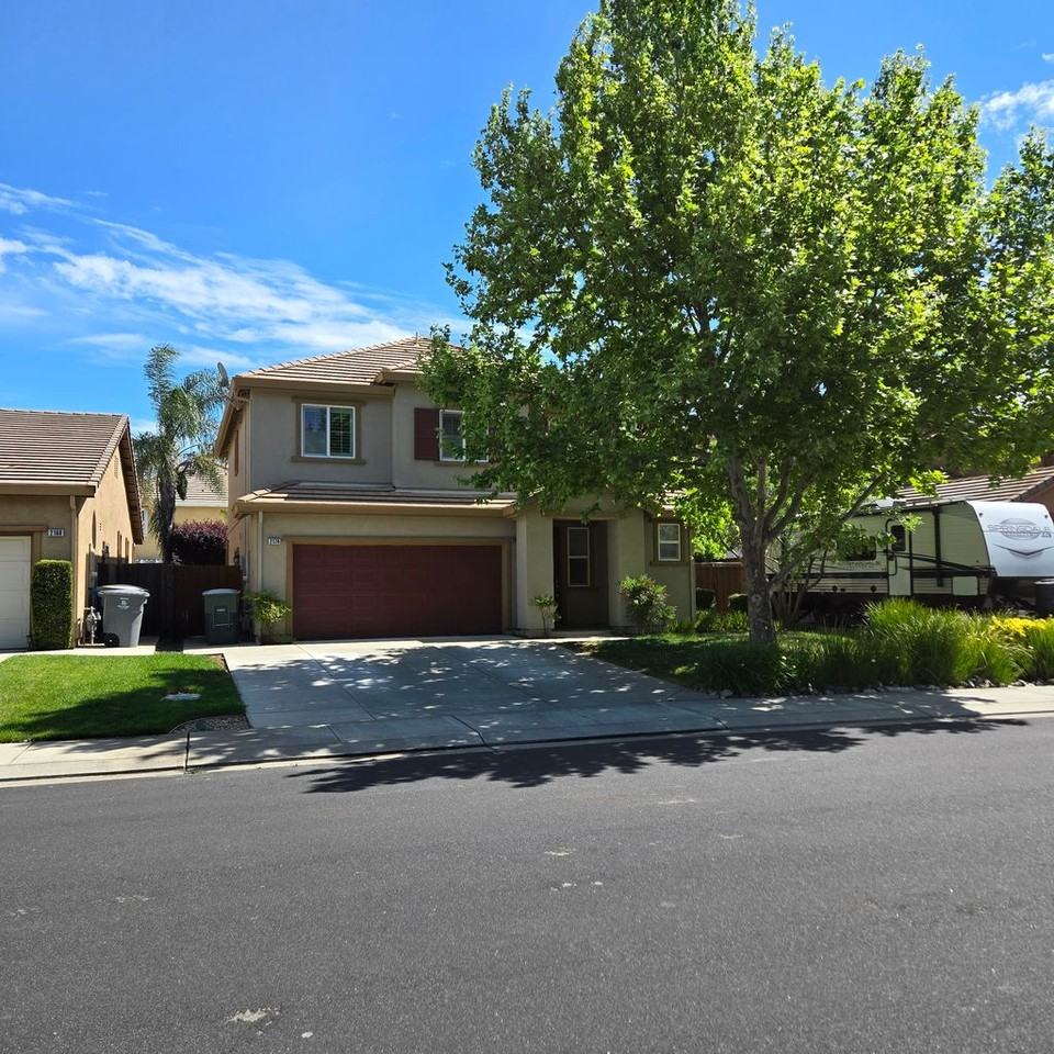 2174 Newcastle Dr #NA - Photo 3 of 29