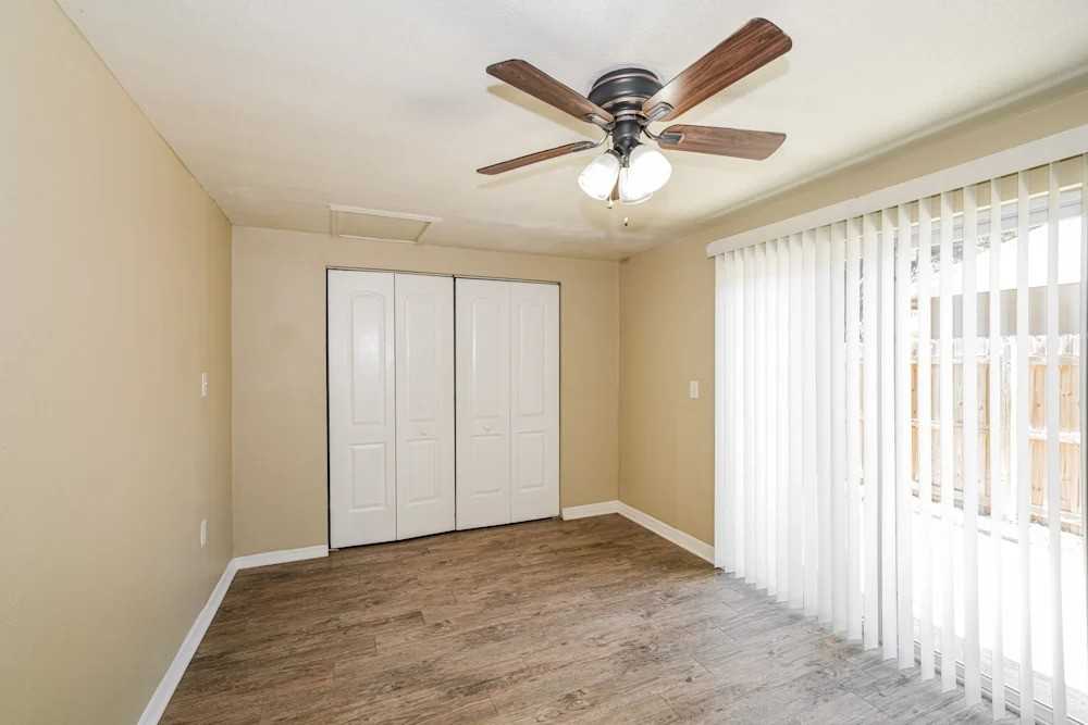 6403 Regatta Ct #NA - Photo 6 of 7