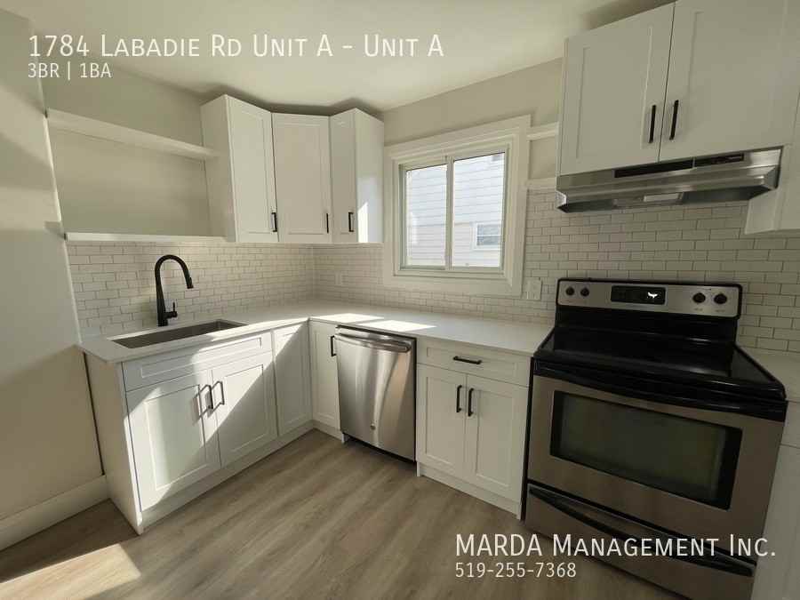 1784 Labadie Rd Unit A #A - Photo 7 of 40