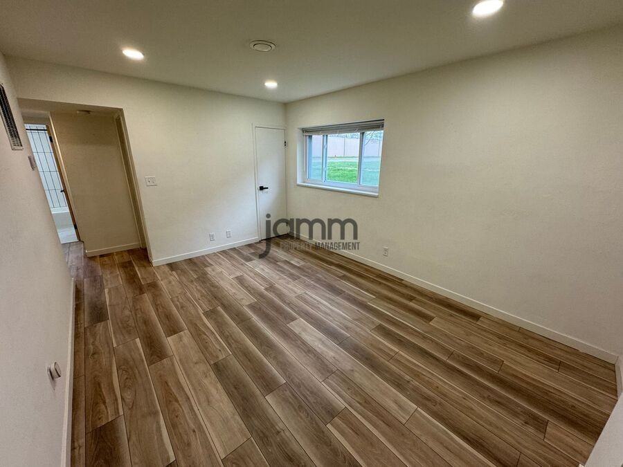 18997 Hilliard Blvd #1 - Photo 6 of 15