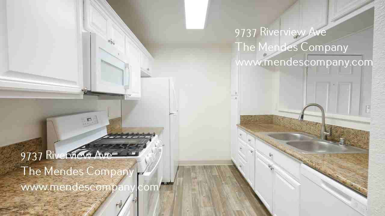 9737 Riverview Ave #3 - Photo 3 of 11