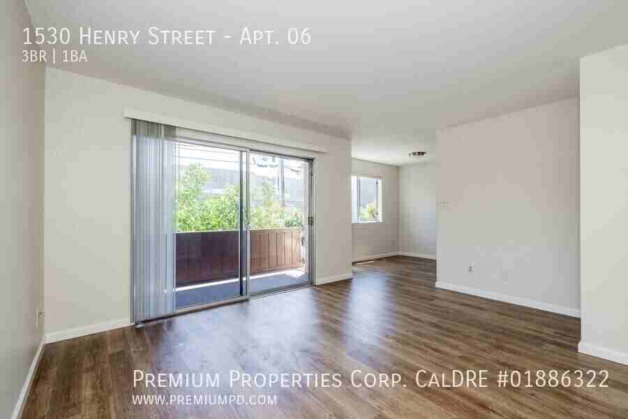 1530 Henry St #06 - Photo 7 of 25