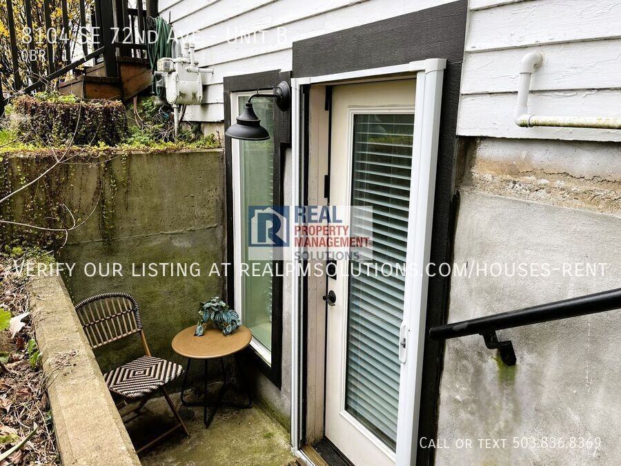 8104 Se 72nd Ave #B - Photo 3 of 27